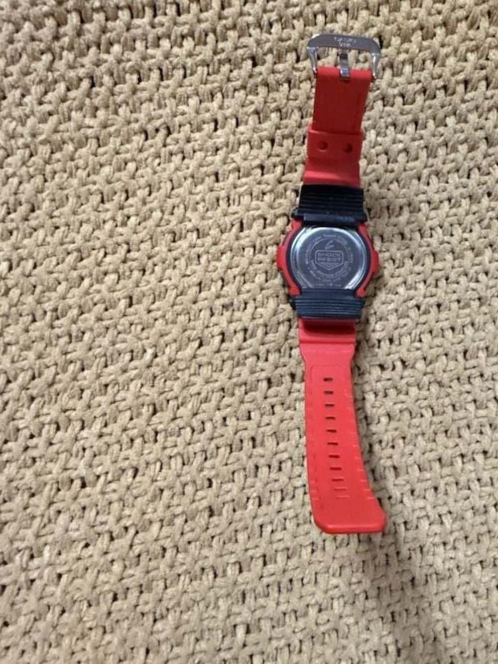 Casio G-Shock G-7900A Red Digital Watch - Picture 3 of 7